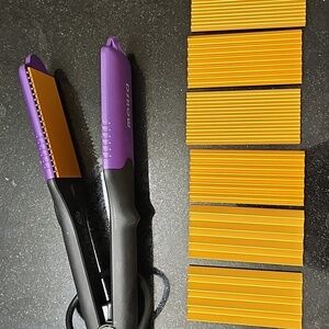 Hair Crimper/straightener with Interchangeable Plates